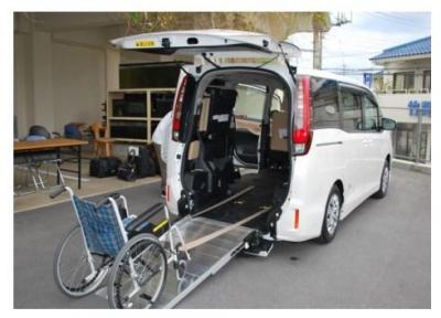 アステラス製薬